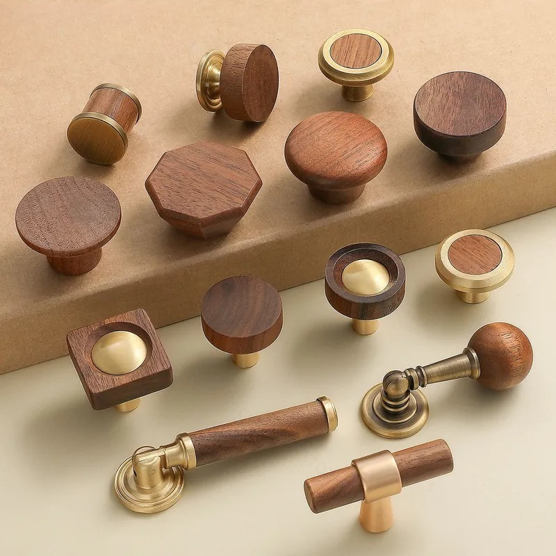 Medieval Brass Single Hole Cab - Cabinet Knob Round 评论和价格